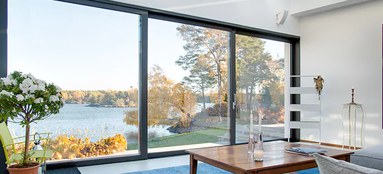 House Window Crank Repair in St. Petersburg, FL