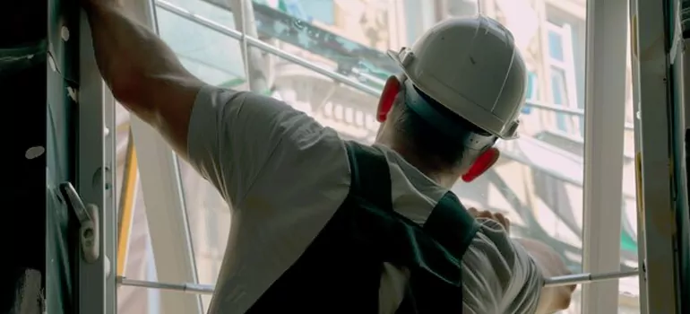 Install Exterior Storm Windows in St. Petersburg, FL